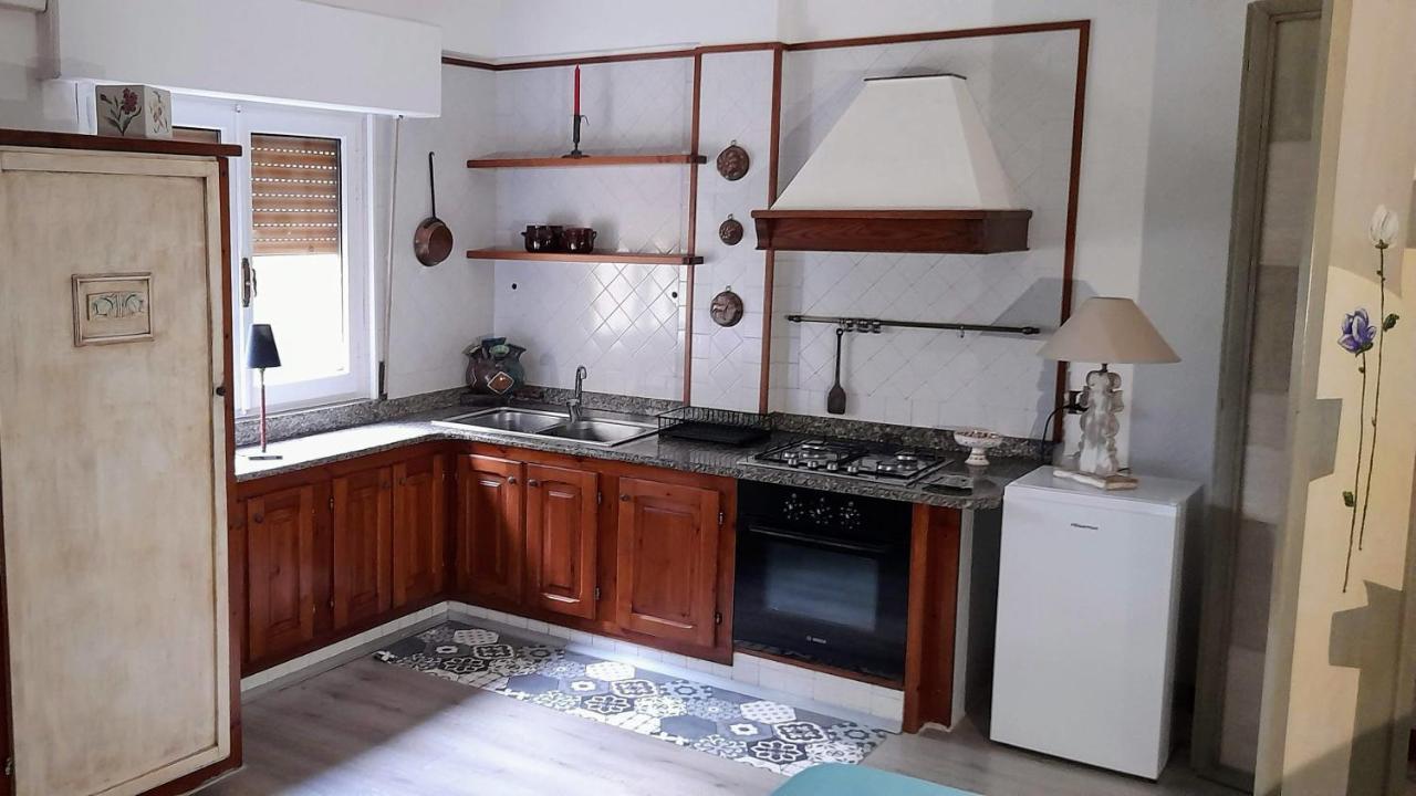Invit Arti B&B Capoterra Ngoại thất bức ảnh