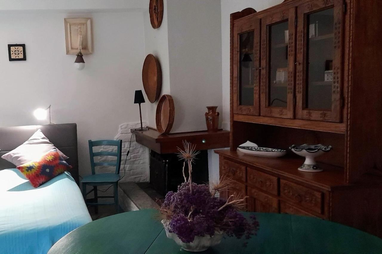 Invit Arti B&B Capoterra Ngoại thất bức ảnh